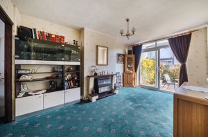 Dining Room- click for photo gallery